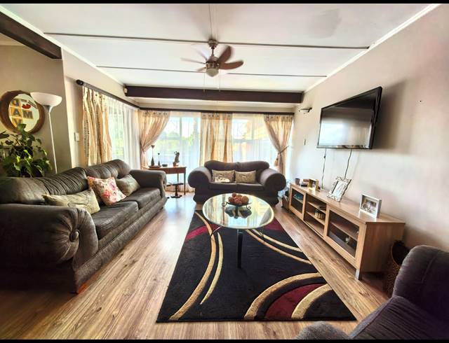 3 BEDROOM HOUSE FOR SALE IN SASOLBURG EXT 11